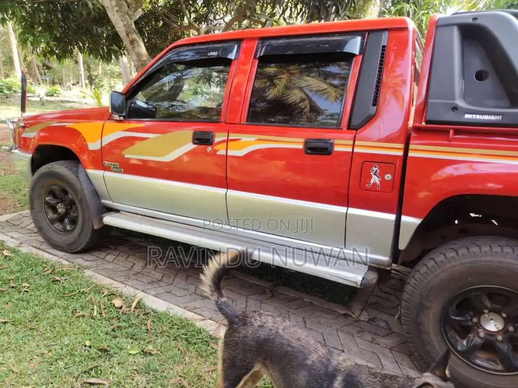 Mitsubishi L200 4WD 1997 Pickup (Used)