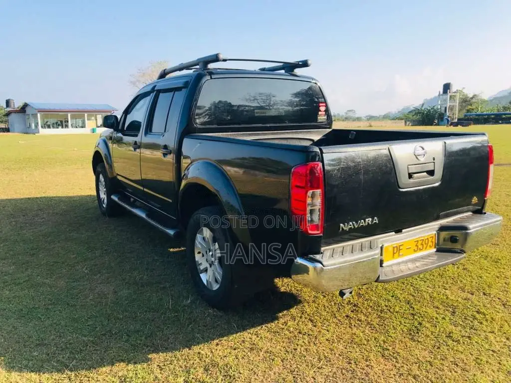 Nissan Navara 2007 Pickup (Used)