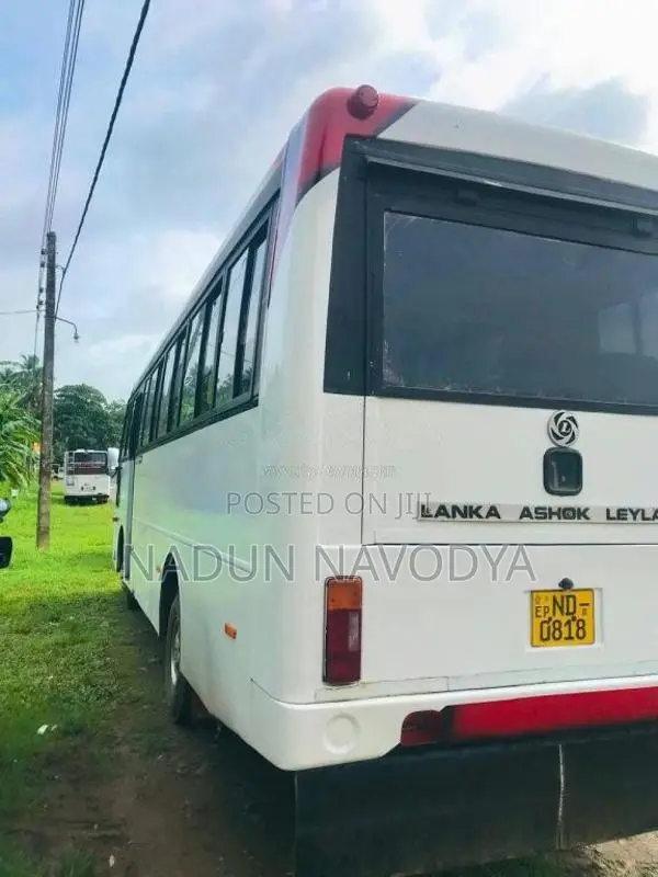 Ashok-Leyland Lynx 2017 Bus (Used)