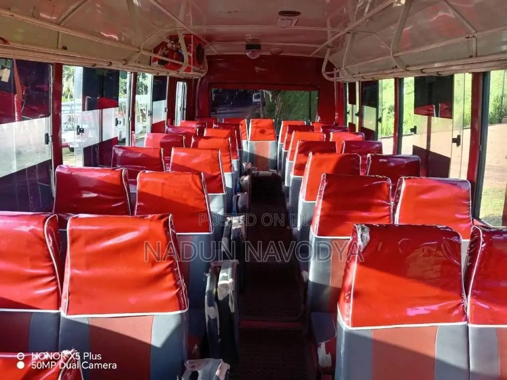 Ashok-Leyland Lynx 2017 Bus (Used)