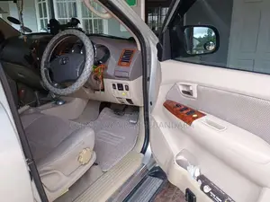 Toyota Hilux Vigo 2007 Pickup (Used)