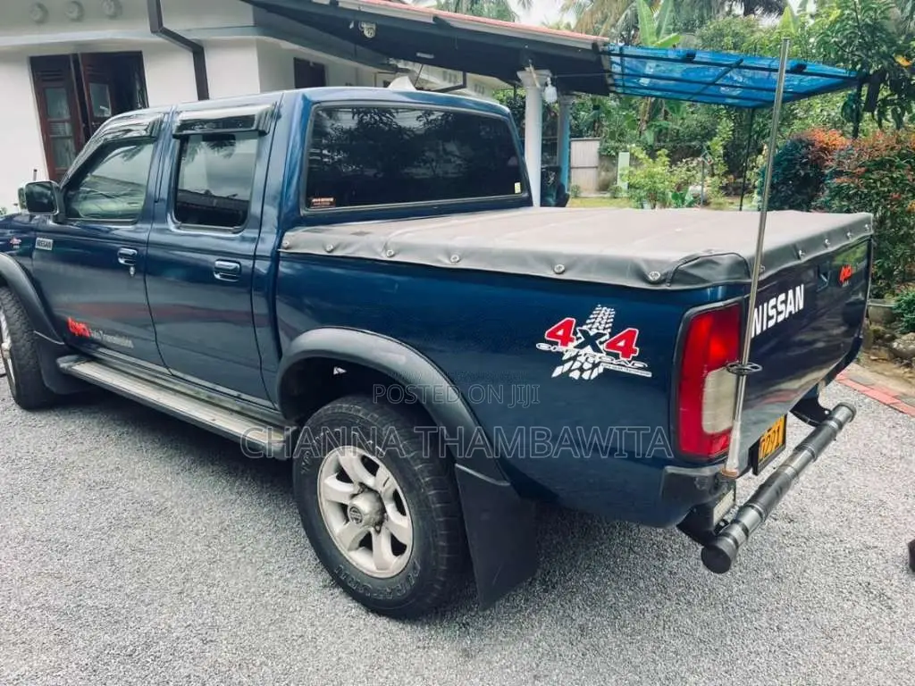 Nissan D22 2003 Pickup (Used)