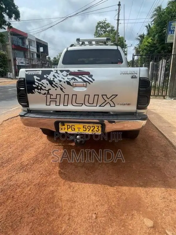 Toyota Hilux 2007 Pickup (Used)