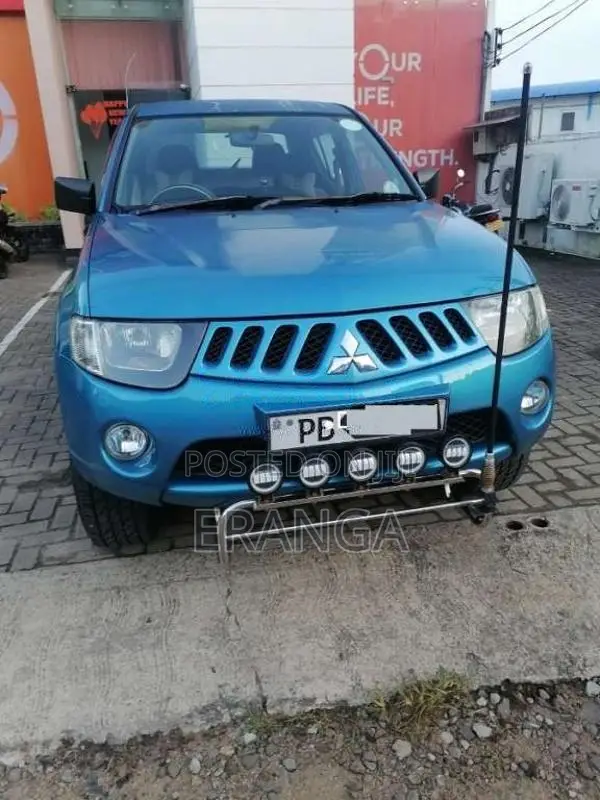 Mitsubishi L200 2006 Pickup (Used)