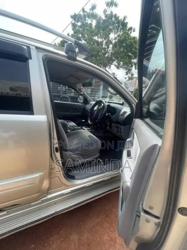 Toyota Hilux 2007 Pickup (Used)