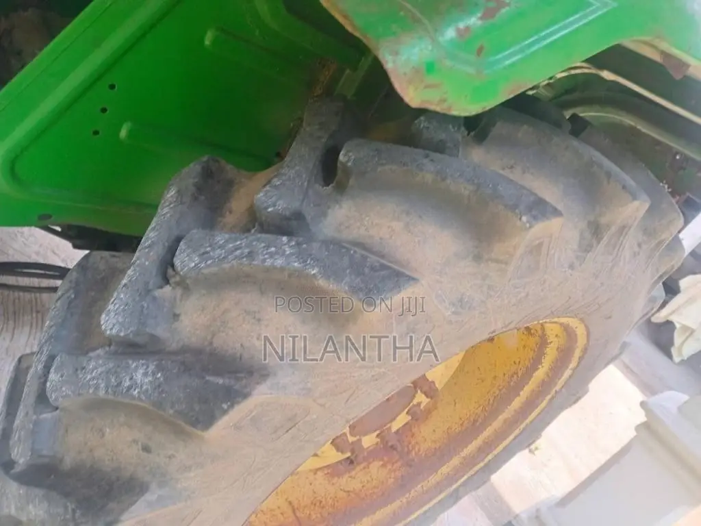 John-Deere 5203 2011 Tractor (Used)