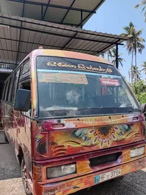 Eicher Eicher 2003 Bus (Used)