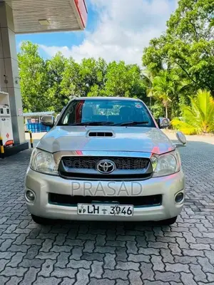 Toyota Hilux Vigo 4x4 2010 Pickup (Used)