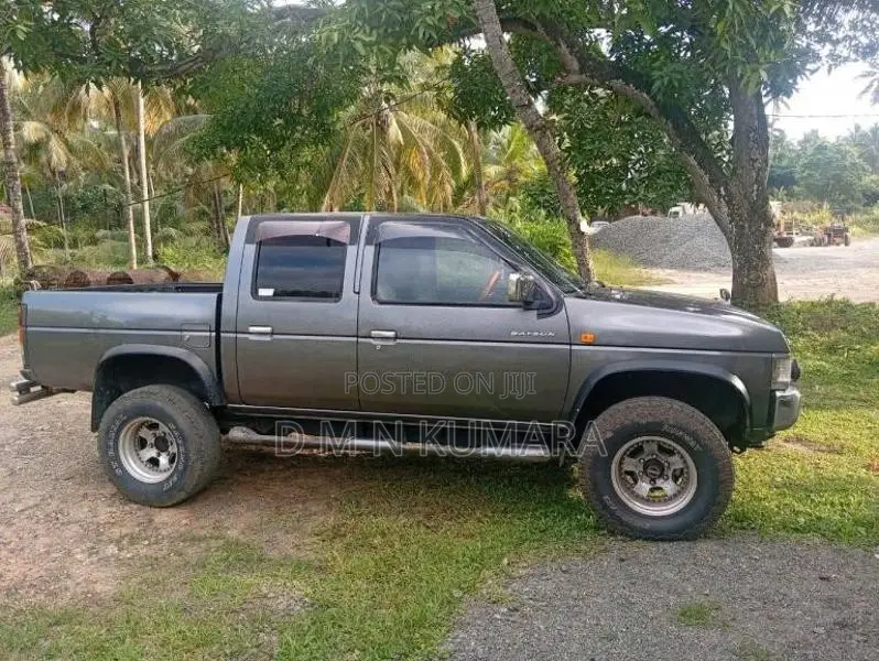 Nissan D21 1986 Pickup (Used)