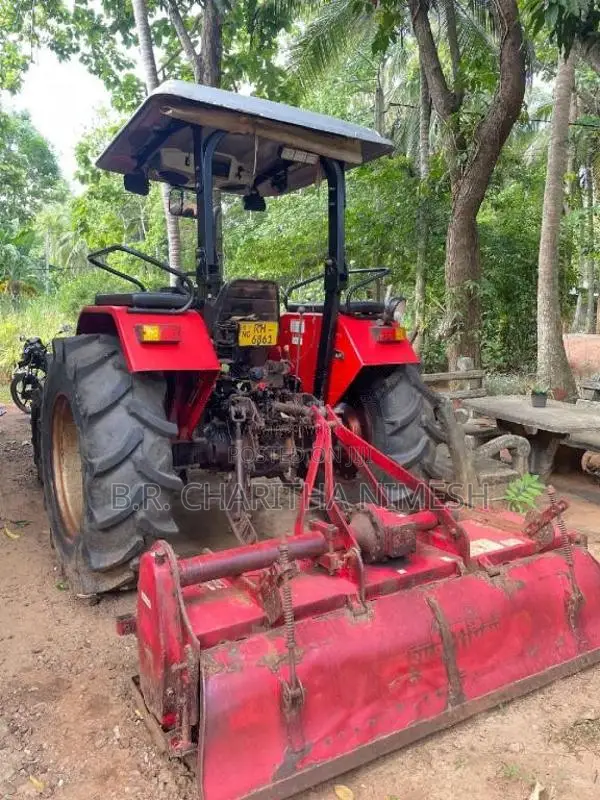 Holden Tractor 2018 Tractor (Used)