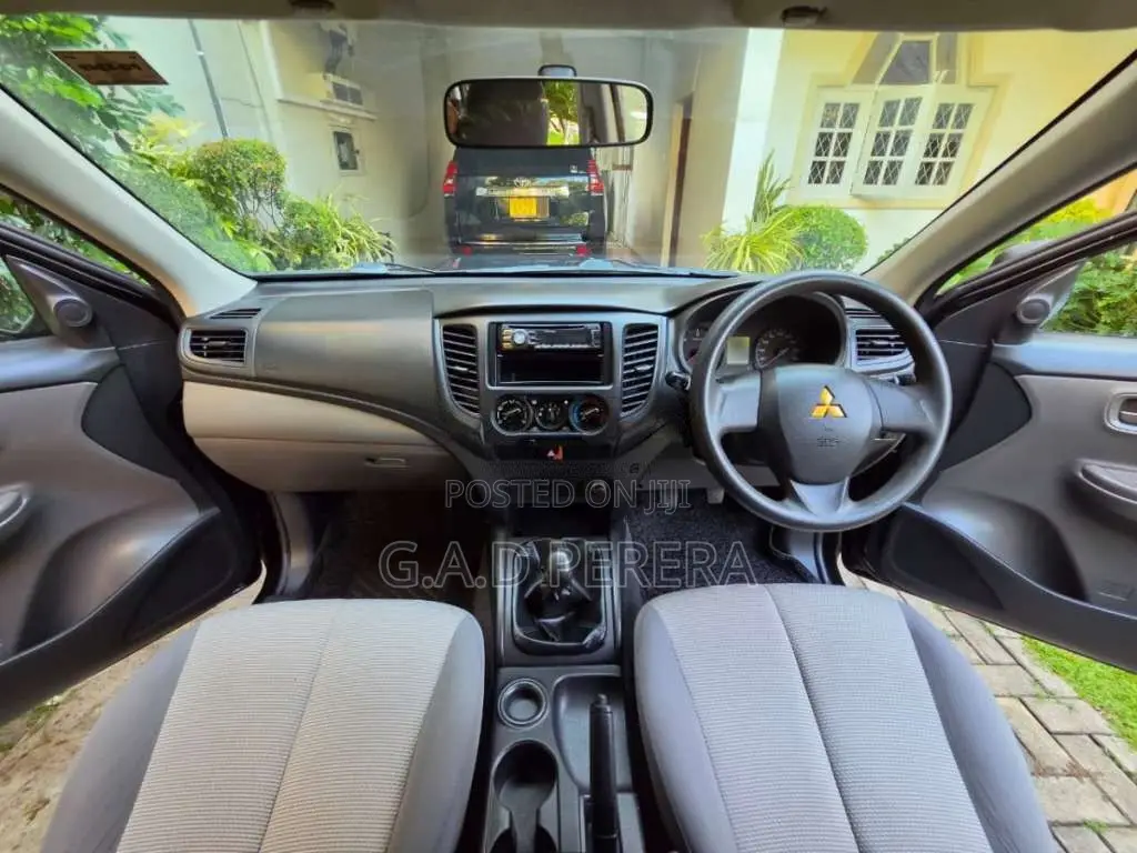 Mitsubishi L200 2016 Pickup (Used)