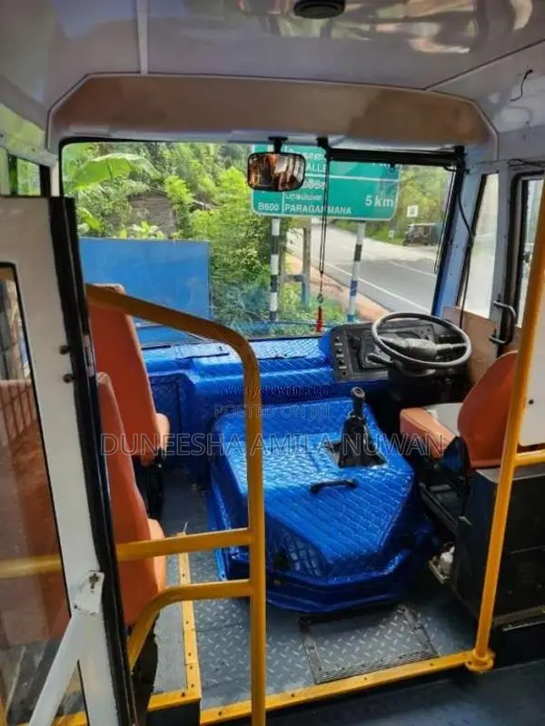 Ashok-Leyland Lynx 2017 Bus (Used)