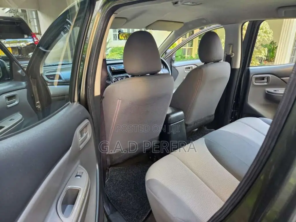 Mitsubishi L200 2015 Pickup (Used)