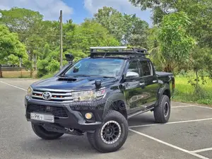 Toyota Hilux 2016 Pickup (Used)