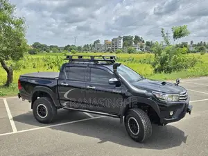Toyota Hilux 2016 Pickup (Used)