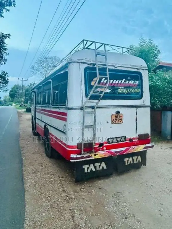 Tata 909 1988 Bus (Used)
