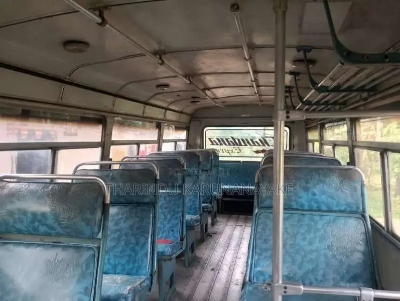 Tata 909 1988 Bus (Used)