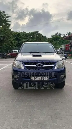 Toyota Hilux 2009 Pickup (Used)
