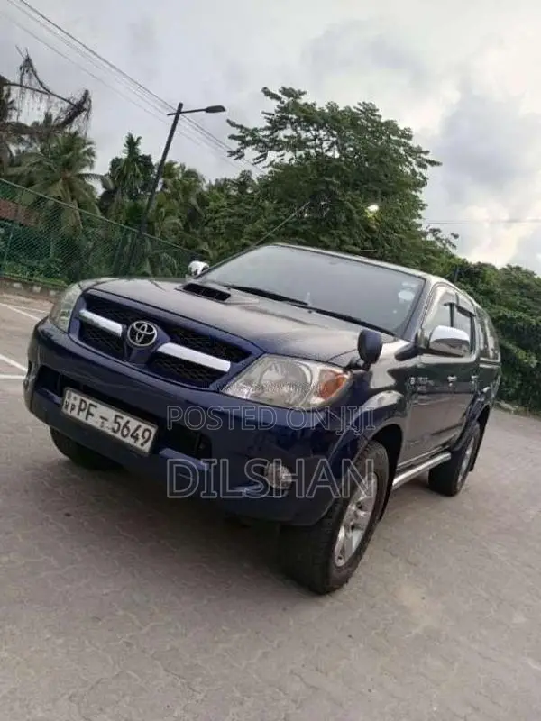 Toyota Hilux 2009 Pickup (Used)