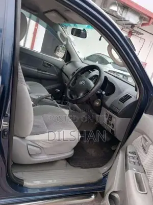 Toyota Hilux 2009 Pickup (Used)
