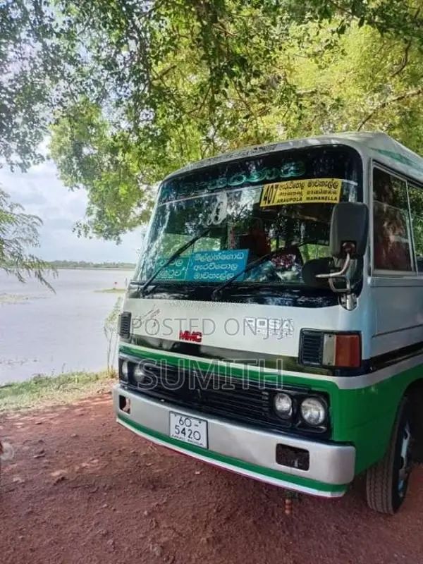 Mitsubishi Rosa 1986 Bus (Used)