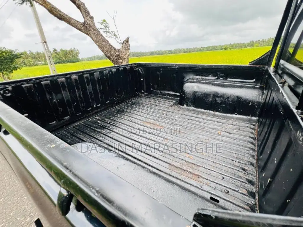 Nissan D21 1989 Pickup (Used)