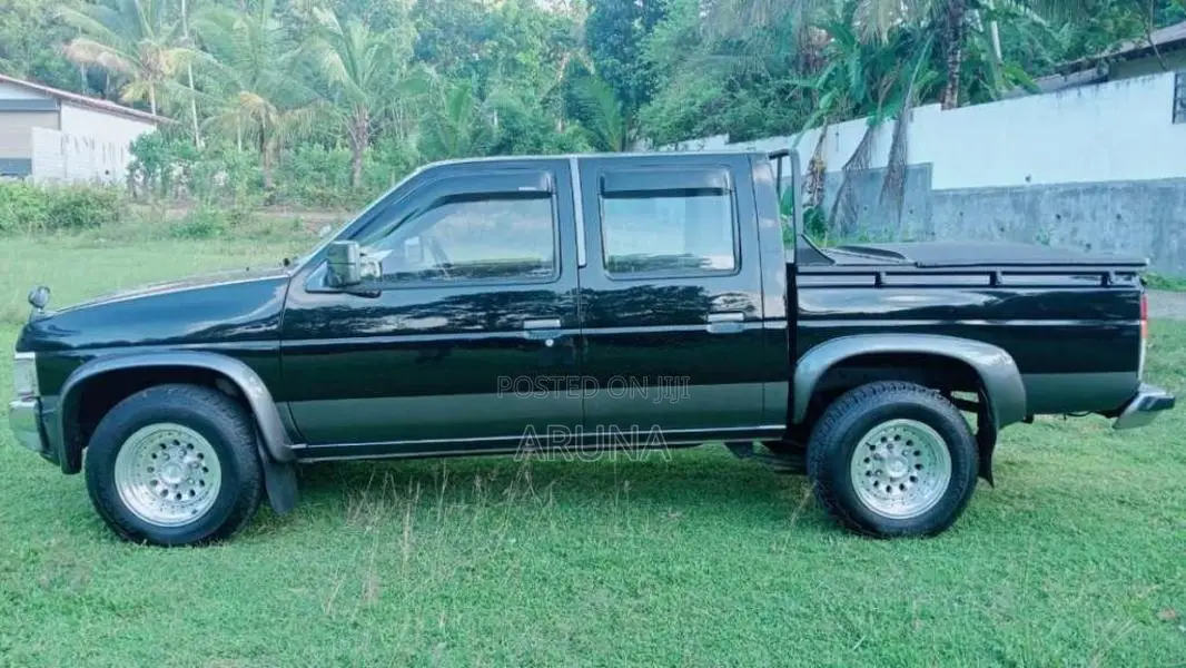 Nissan D21 1994 Pickup (Used)