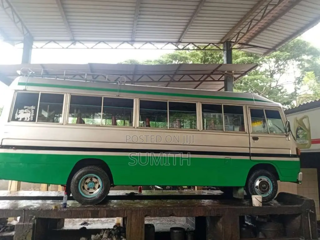 Mitsubishi Rosa 1986 Bus (Used)