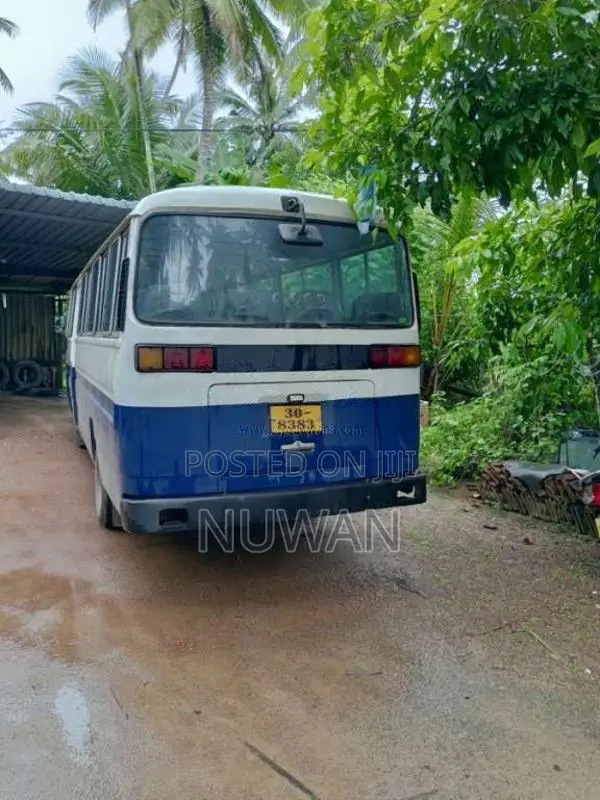 Mitsubishi Rosa 1980 Bus (Used)