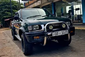 Isuzu Double Cab 2000 Pickup (Used)