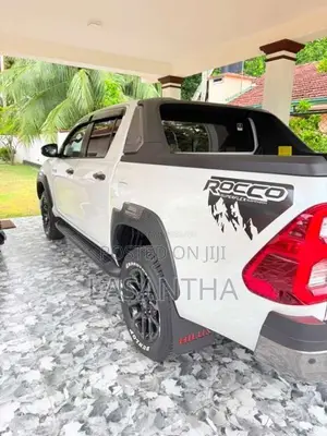 Toyota Hilux 2025 Pickup (Used)
