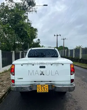 Mitsubishi L200 2011 Pickup (Used)