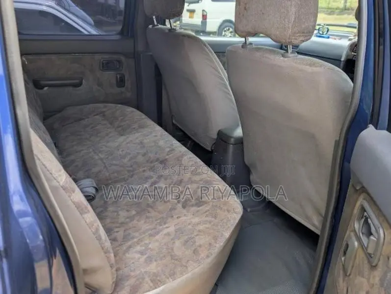 Nissan D22 1999 Pickup (Used)