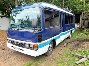 Toyota Coaster 1986 Bus (Used)
