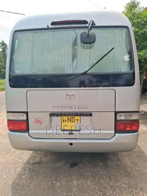 Toyota Coaster 2010 Bus (Used)