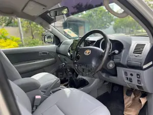 Toyota Hilux 2008 Pickup (Used)