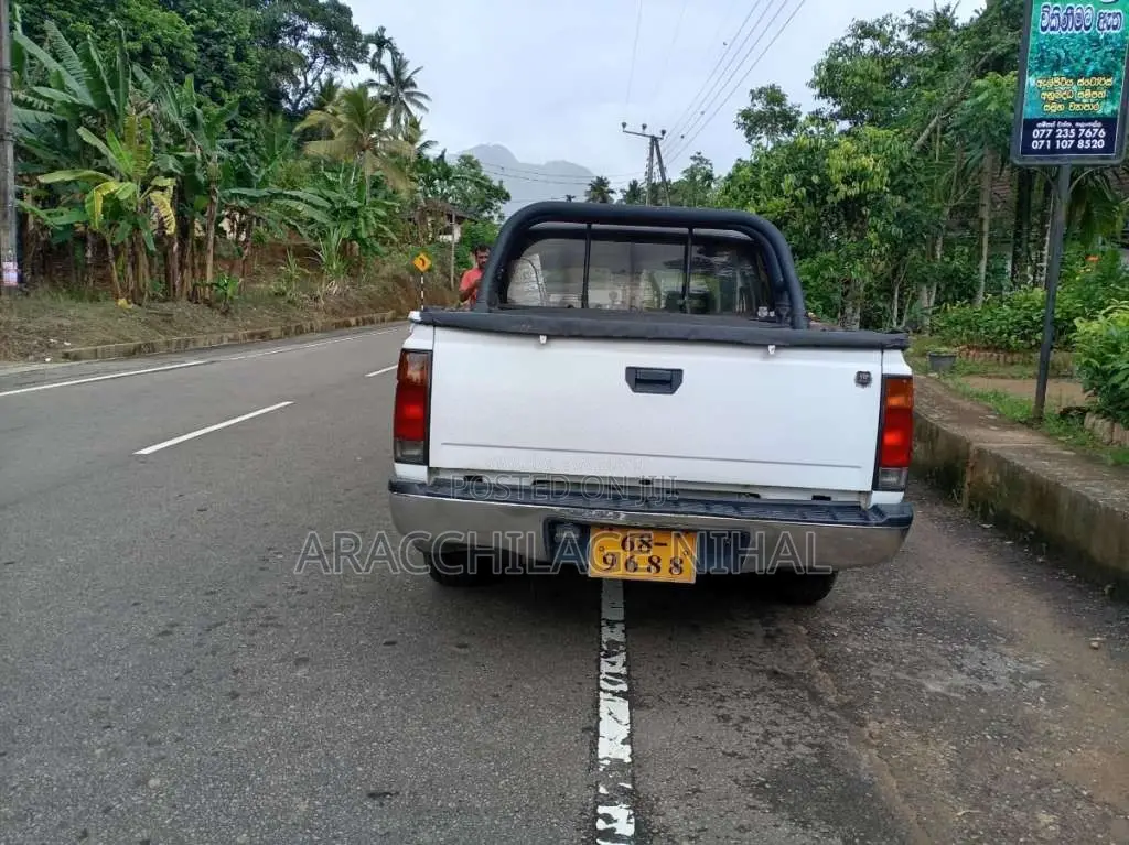 Nissan D21 1993 Pickup (Used)