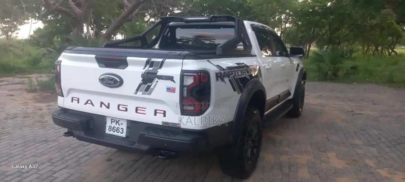 Ford Raptor Ranger 2025 Pickup (Used)