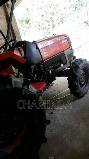 Kubota 4 Wheel 2020 Tractor (Used)