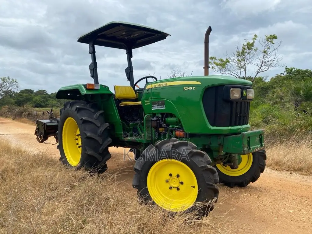 John-Deere 5045 2016 Tractor (Used)