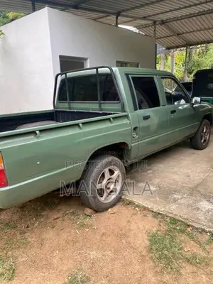 Toyota Hilux 1980 Pickup (Used)