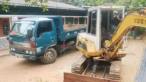 Komatsu PC30 Excavator 2010 Heavy-Duty (Used)