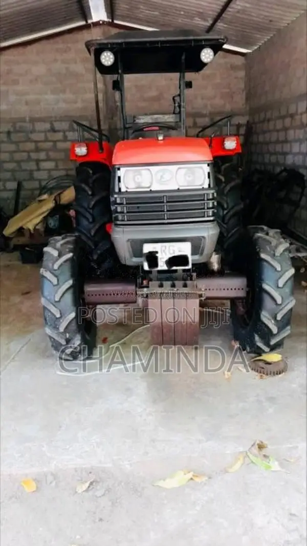 Kubota 4 Wheel 2020 Tractor (Used)