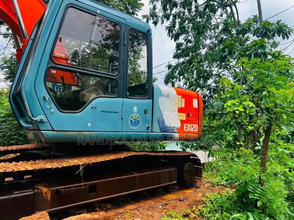 Hitachi Ex 120-3 2016 Heavy-Duty (Used)