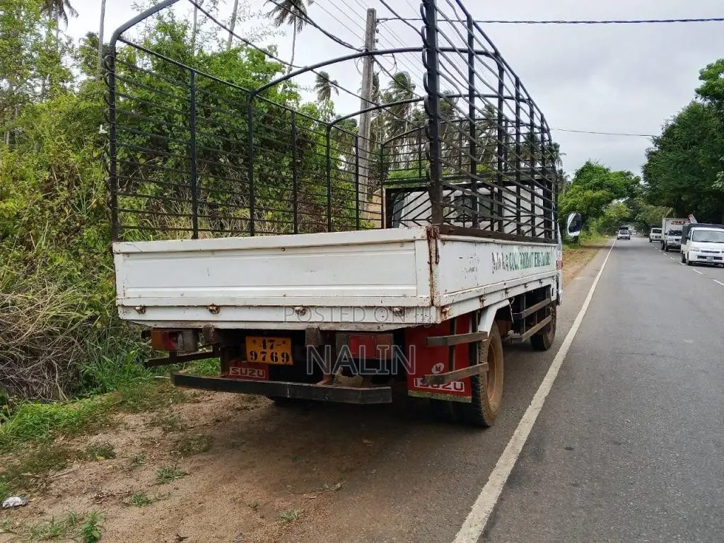 Isuzu 4BE1 1990 Lorry (Used)