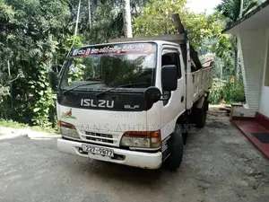 Isuzu Tipper 1995 Lorry (Used)
