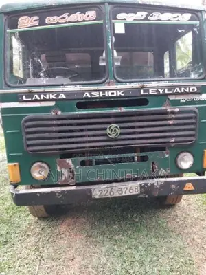Ashok-Leyland Tipper 1998 Lorry (Used)