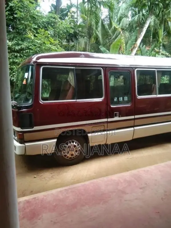 Toyota Coaster 1986 Bus (Used)