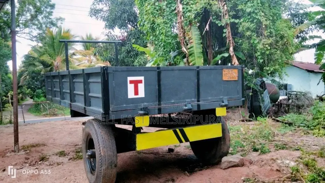 TAFE Trailer 2020 Tractor (Used)