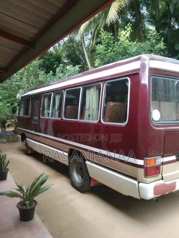 Toyota Coaster 1986 Bus (Used)